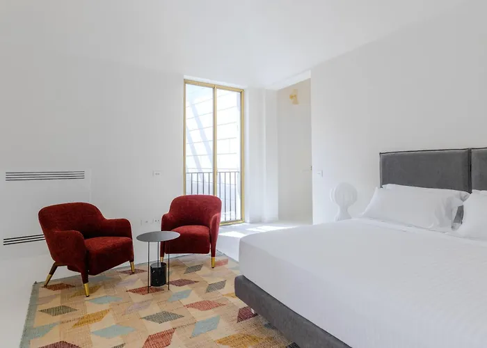Dome Hotel 4*