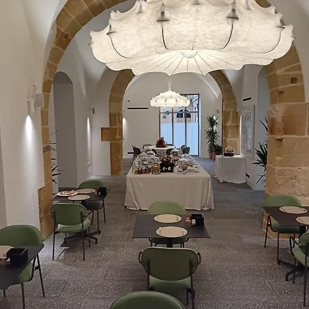 Dome Hotel 4*